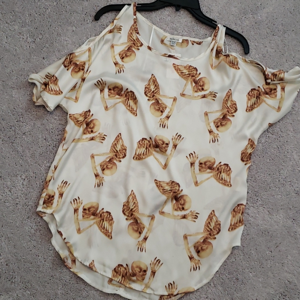Skull shirt
